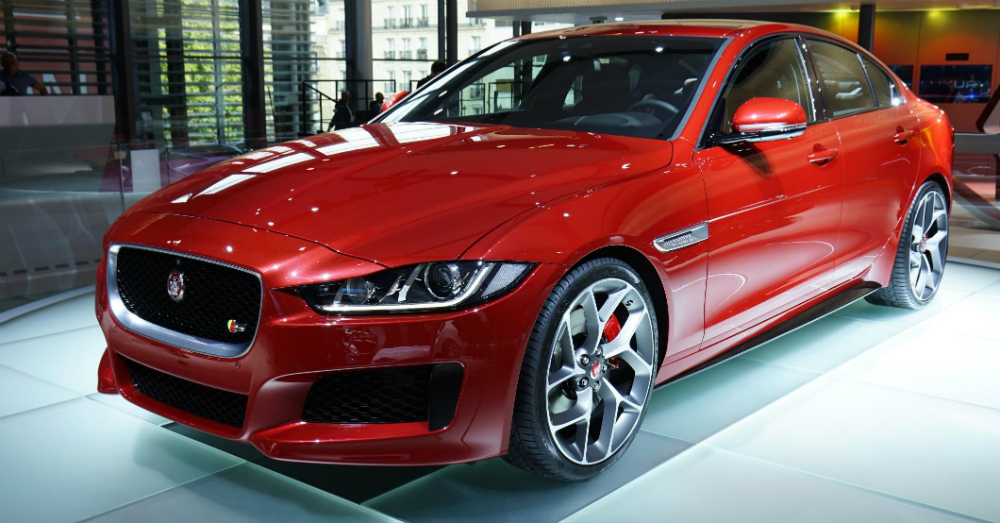 2016 Jaguar XE-R