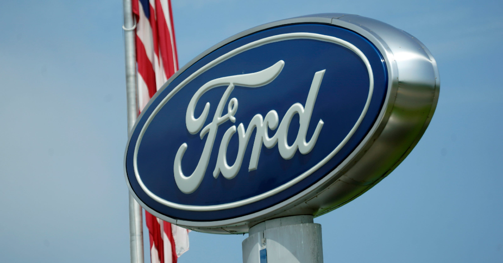 Ford Motor Collaborates With GlobalFoundries to Combat Supply Issues